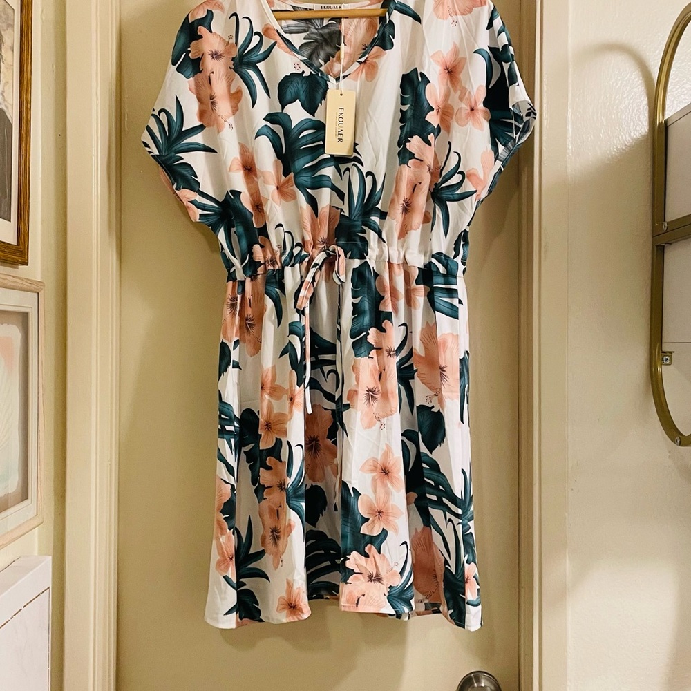 Ekouaer Leaf Print Dress
